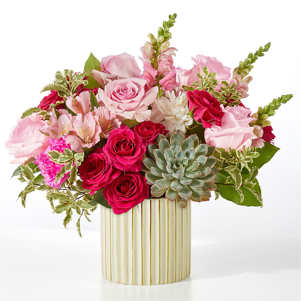 Magenta Musings Bouquet – WENDT'S FLORIST & GIFTS, Duncansville PA