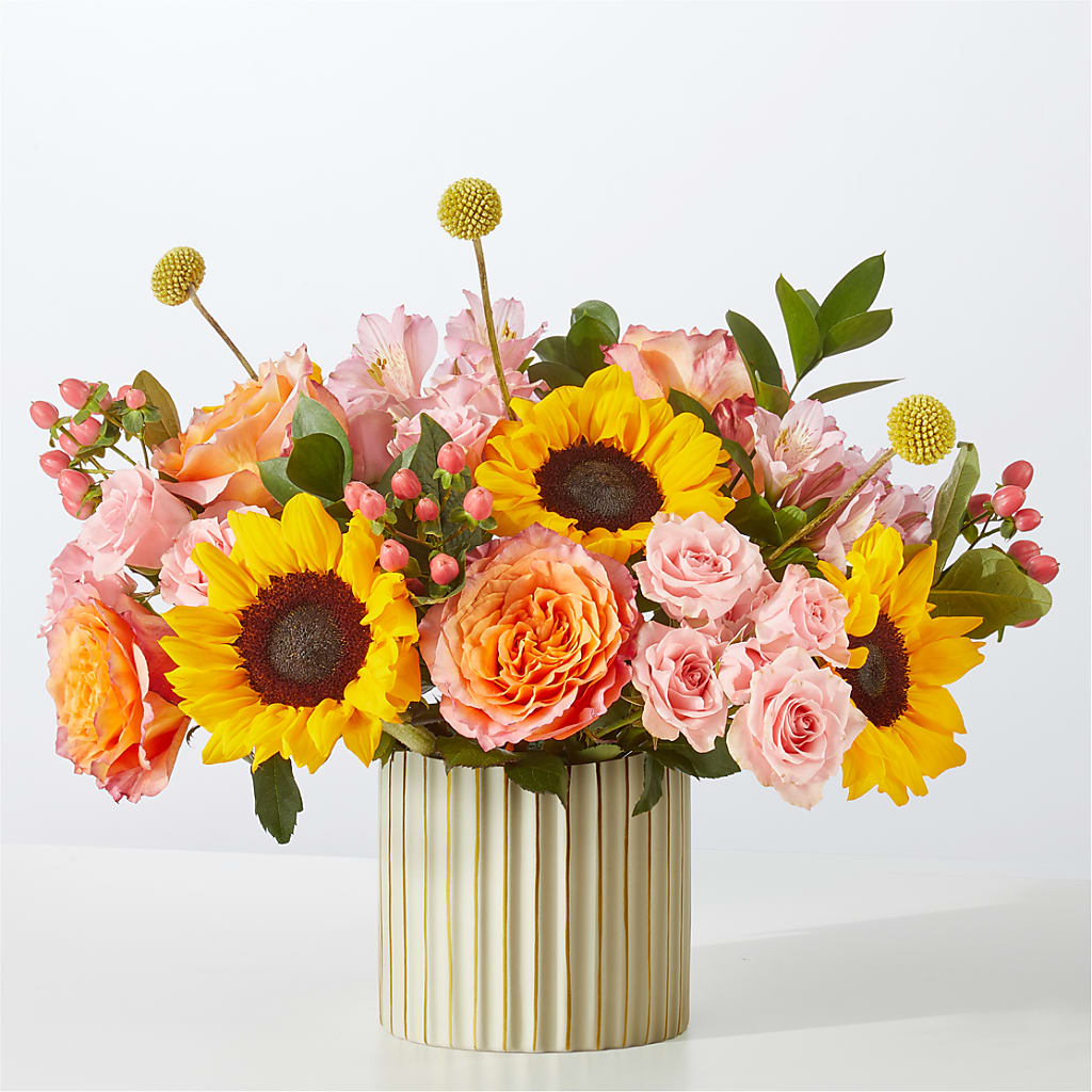 Sun's Out Bouquet – WENDT'S FLORIST & GIFTS, Duncansville PA