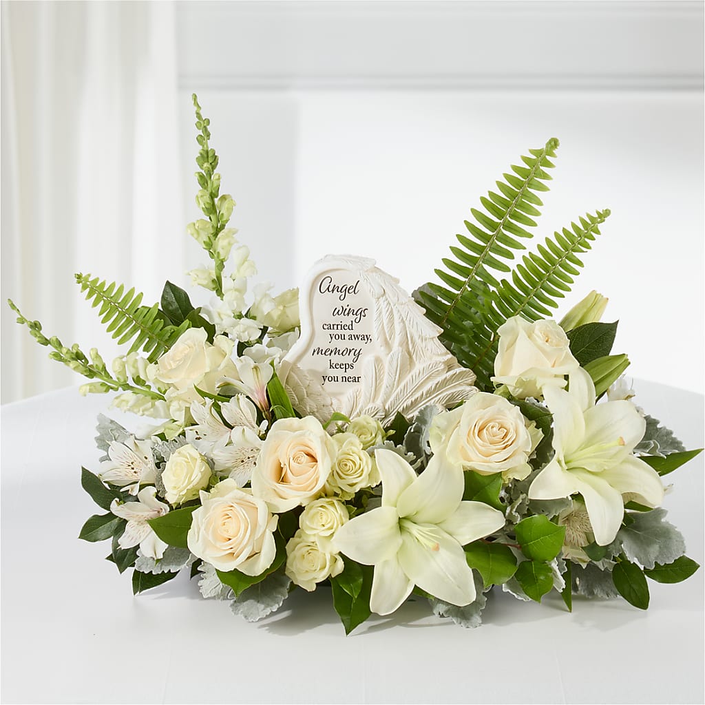 Holding You Close Arrangement – WENDT'S FLORIST & GIFTS, Duncansville PA