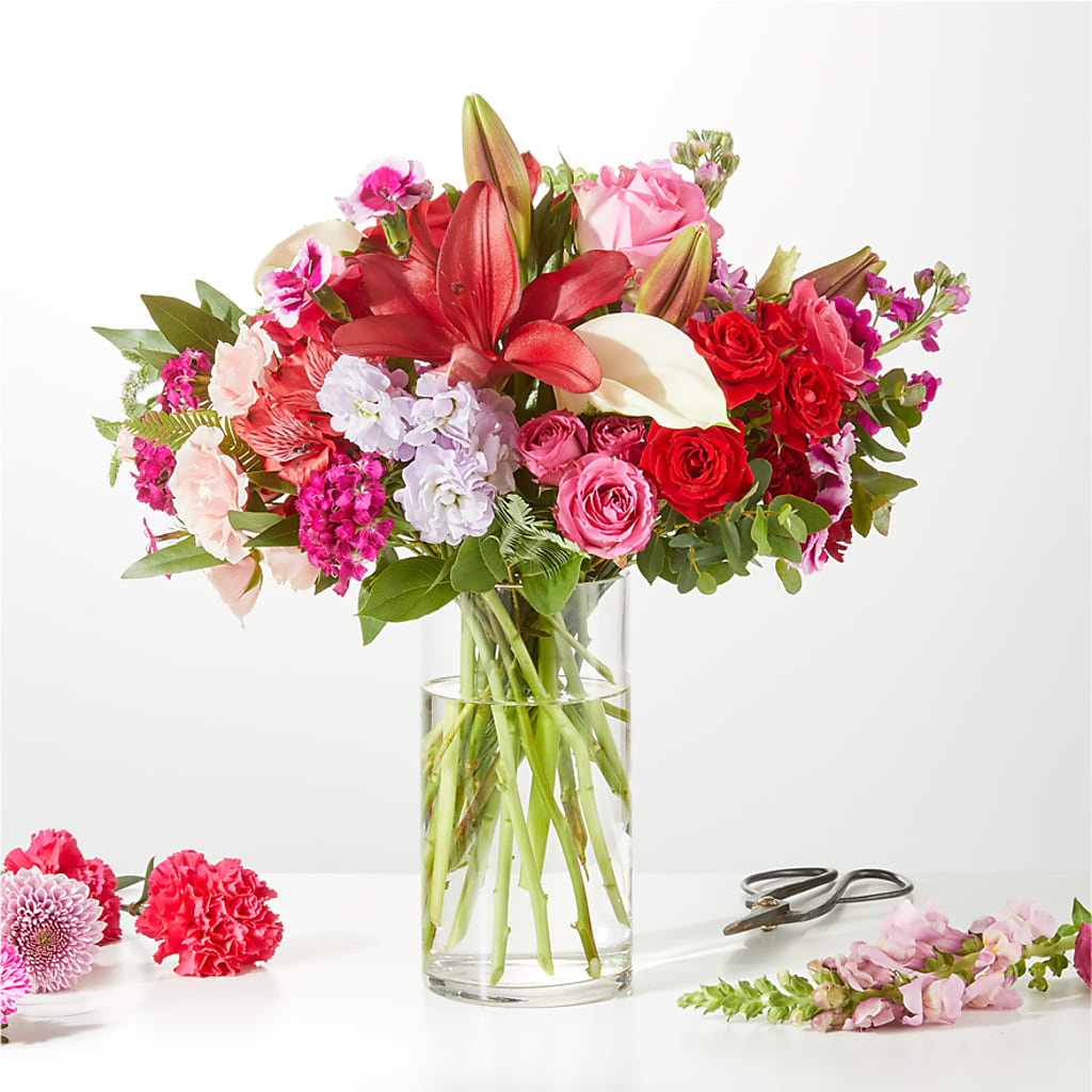 Swooning Over You - A Luxury Florist Original – WENDT'S FLORIST & GIFTS, Duncansville PA