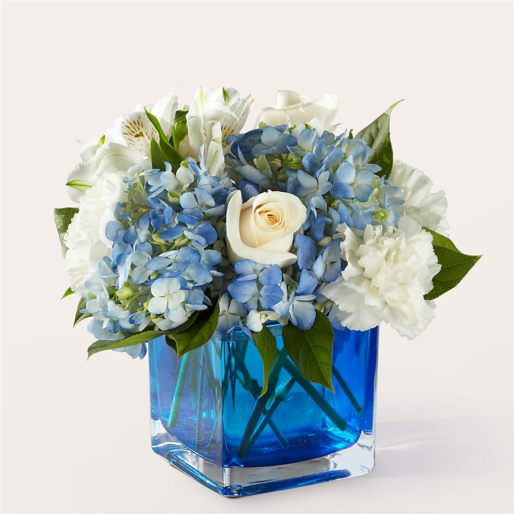 Soothing Waters Bouquet – WENDT'S FLORIST & GIFTS, Duncansville PA