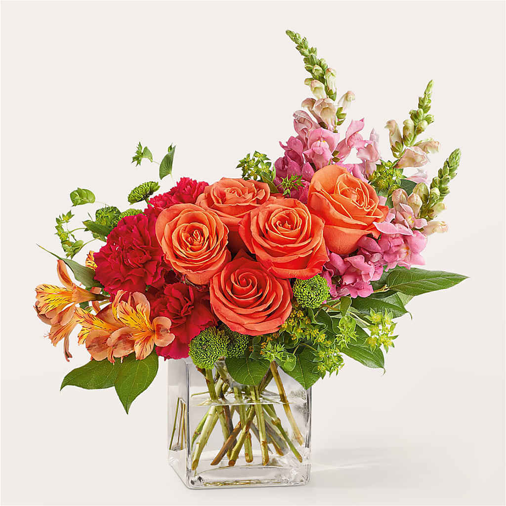 Cosmopolitan Bouquet – WENDT'S FLORIST & GIFTS, Duncansville PA