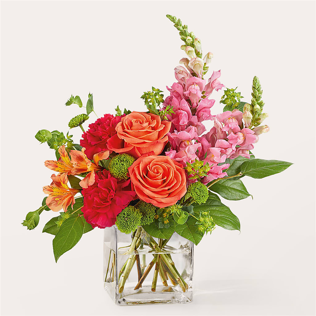 Cosmopolitan Bouquet – WENDT'S FLORIST & GIFTS, Duncansville PA