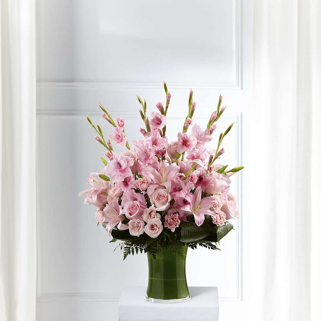 Lovely Tribute Bouquet – WENDT'S FLORIST & GIFTS, Duncansville PA