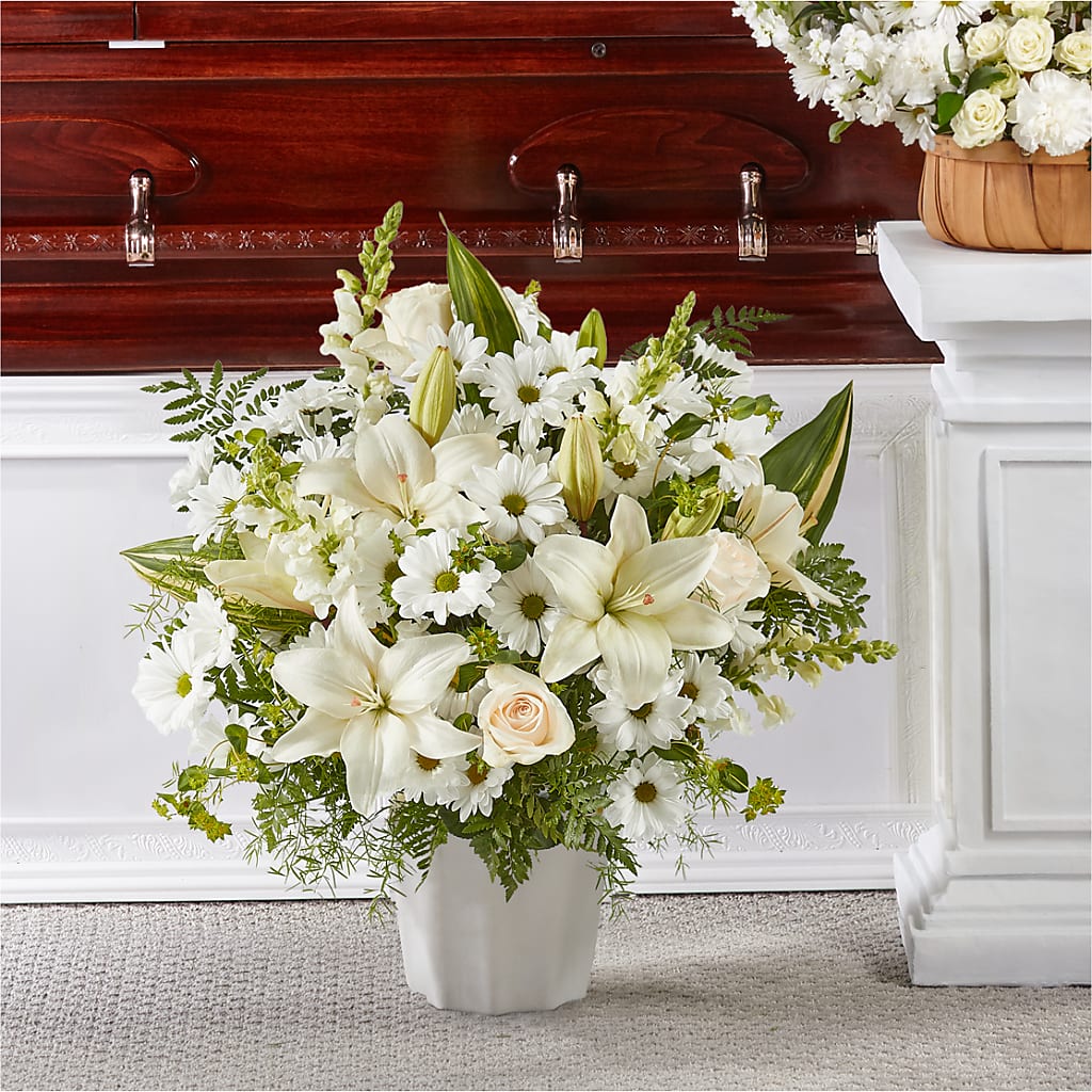 Thoughts of Tranquility Floor Basket – WENDT'S FLORIST & GIFTS, Duncansville PA
