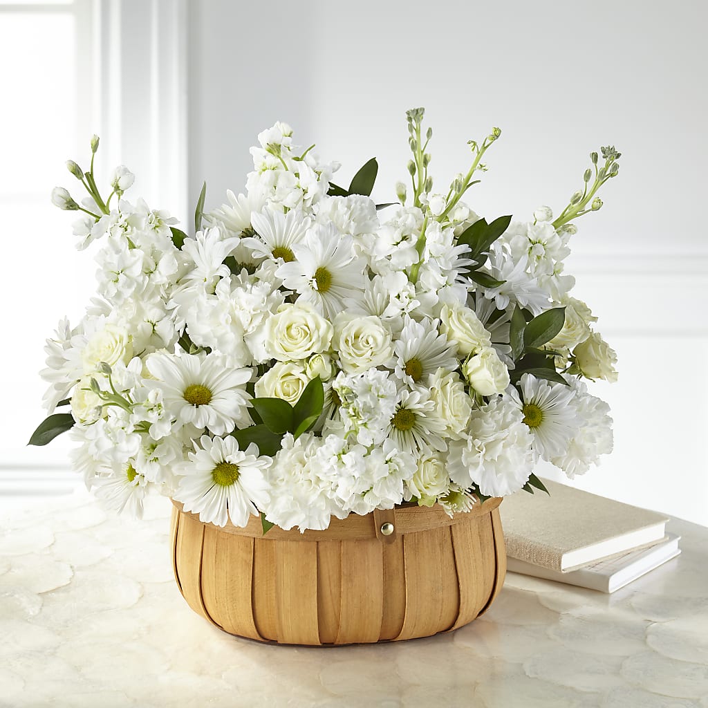 Graceful Garden Basket – WENDT'S FLORIST & GIFTS, Duncansville PA