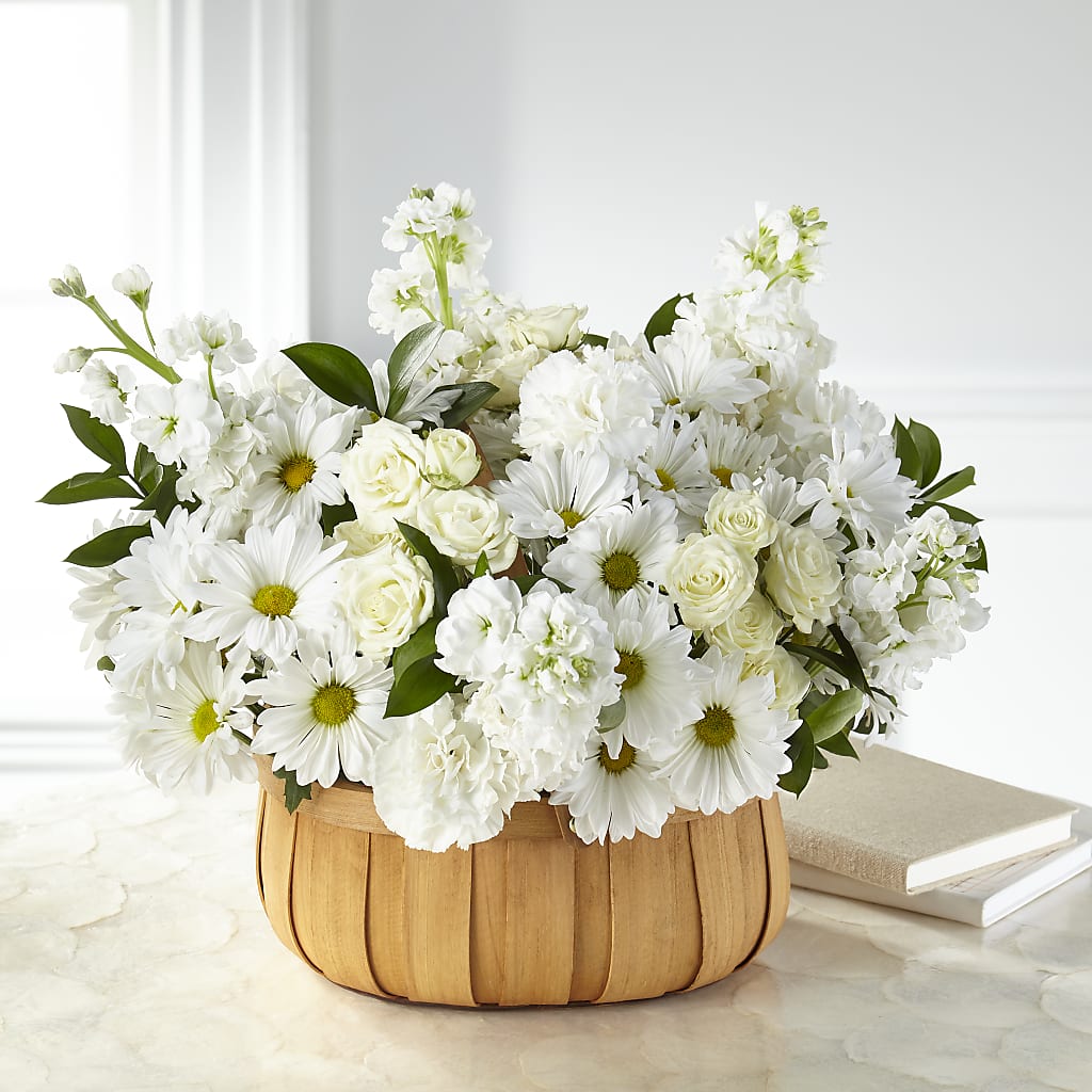 Graceful Garden Basket – WENDT'S FLORIST & GIFTS, Duncansville PA