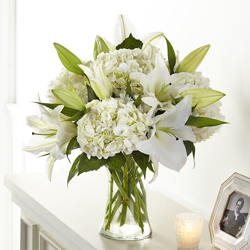 Compassionate Lily Bouquet – WENDT'S FLORIST & GIFTS, Duncansville PA