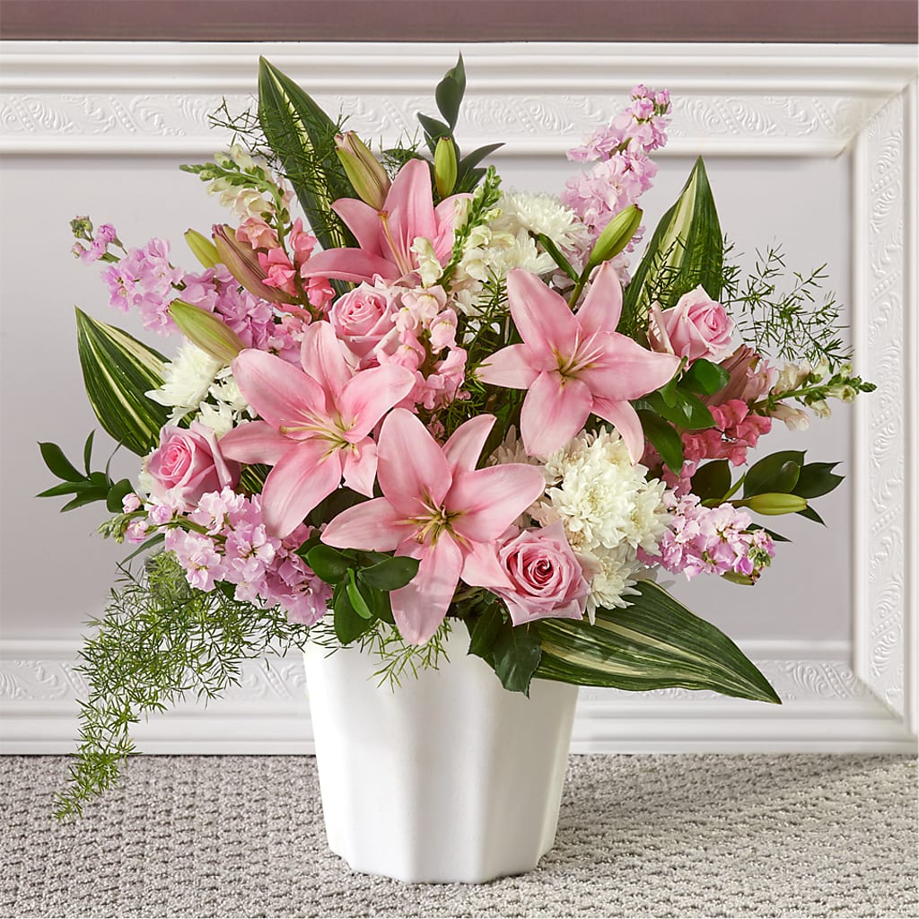 Simply Serene Floor Basket – WENDT'S FLORIST & GIFTS, Duncansville PA