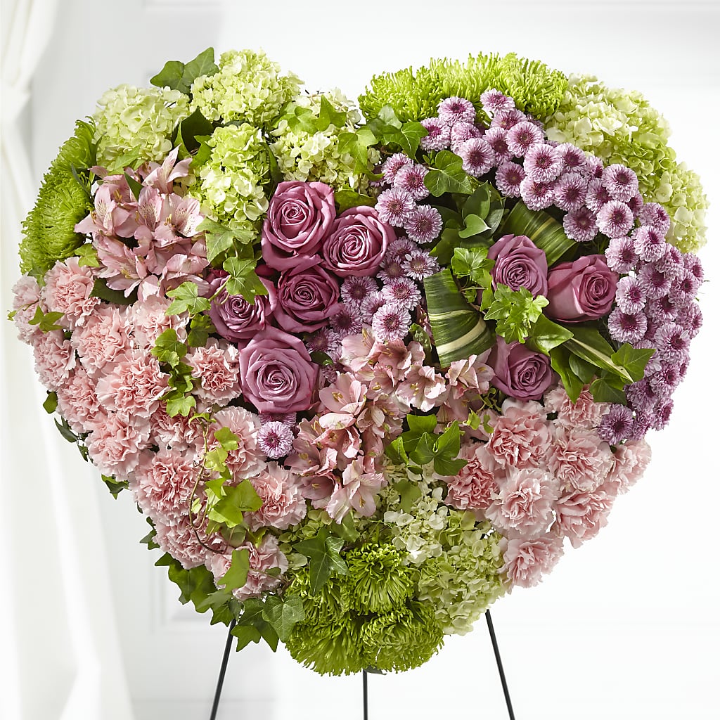 Heartwarming Standing Heart – WENDT'S FLORIST & GIFTS, Duncansville PA