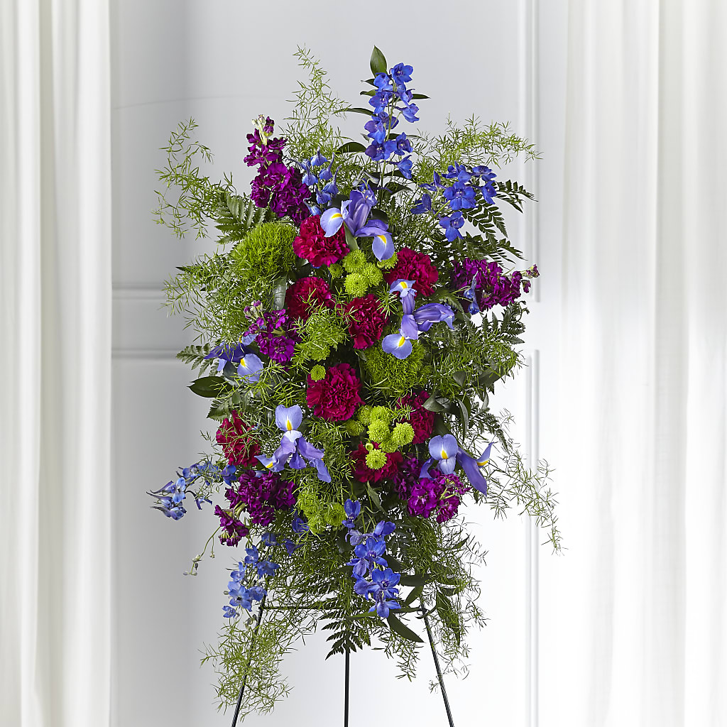 Heavenly Skies Standing Spray – WENDT'S FLORIST & GIFTS, Duncansville PA