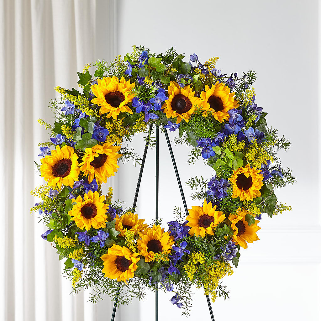 Bright Rays Wreath – WENDT'S FLORIST & GIFTS, Duncansville PA