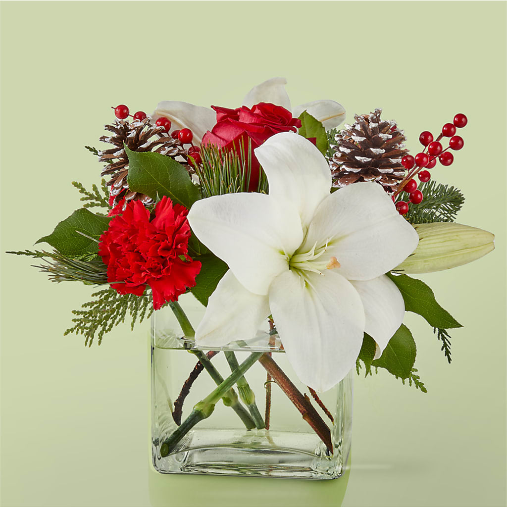 Glistening Icicles Bouquet – WENDT'S FLORIST & GIFTS, Duncansville PA
