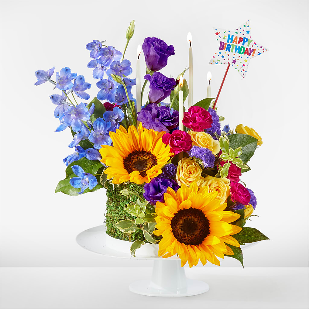 Star of the Day Floral Cake – WENDT'S FLORIST & GIFTS, Duncansville PA