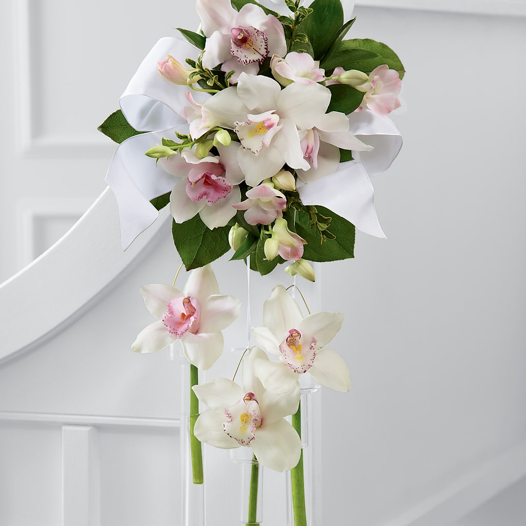 Perfect Entrance Pew Arrangement – WENDT'S FLORIST & GIFTS, Duncansville PA