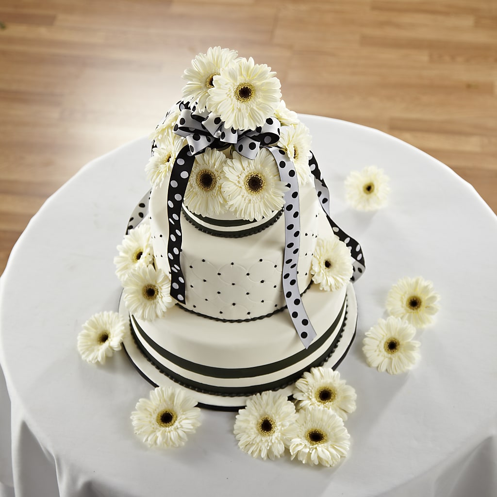 Simple Sophistication Cake Décor – WENDT'S FLORIST & GIFTS, Duncansville PA