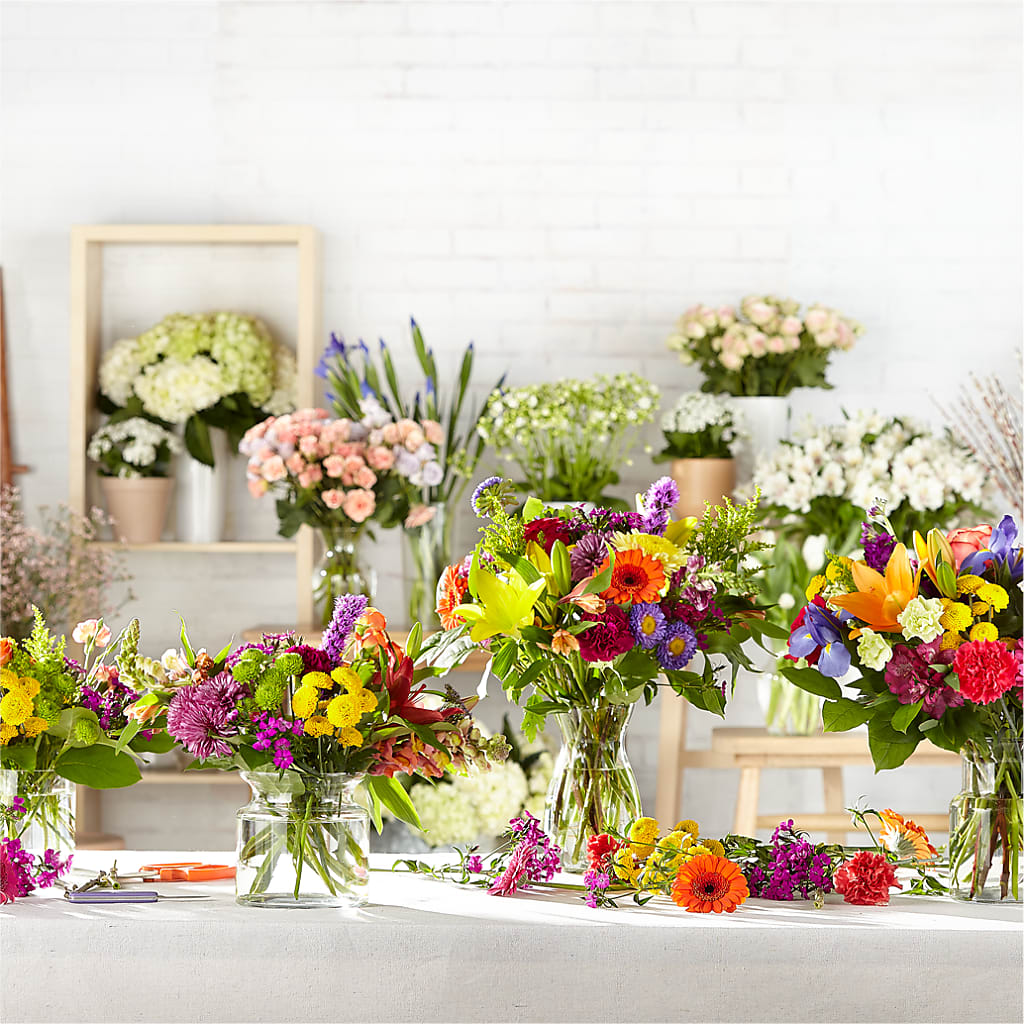Bold & Bright – A Florist Original – WENDT'S FLORIST & GIFTS, Duncansville PA