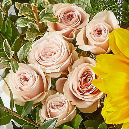 The Good Life Bouquet – WENDT'S FLORIST & GIFTS, Duncansville PA