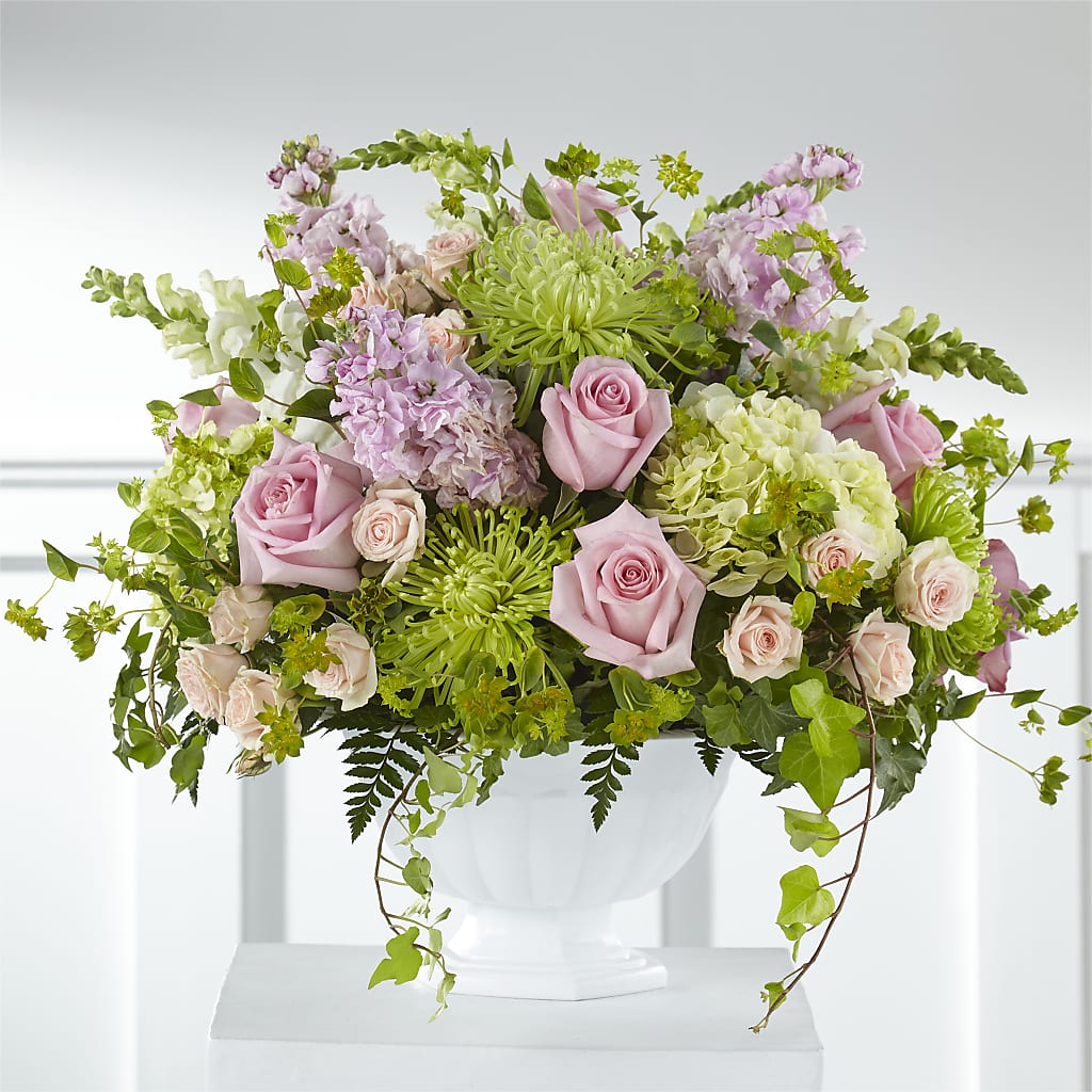 Radiant Embrace Arrangement – WENDT'S FLORIST & GIFTS, Duncansville PA