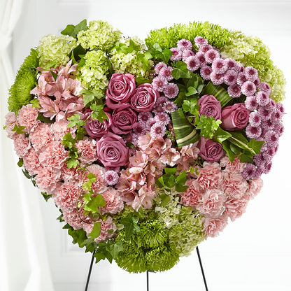 Heartwarming Standing Heart – WENDT'S FLORIST & GIFTS, Duncansville PA