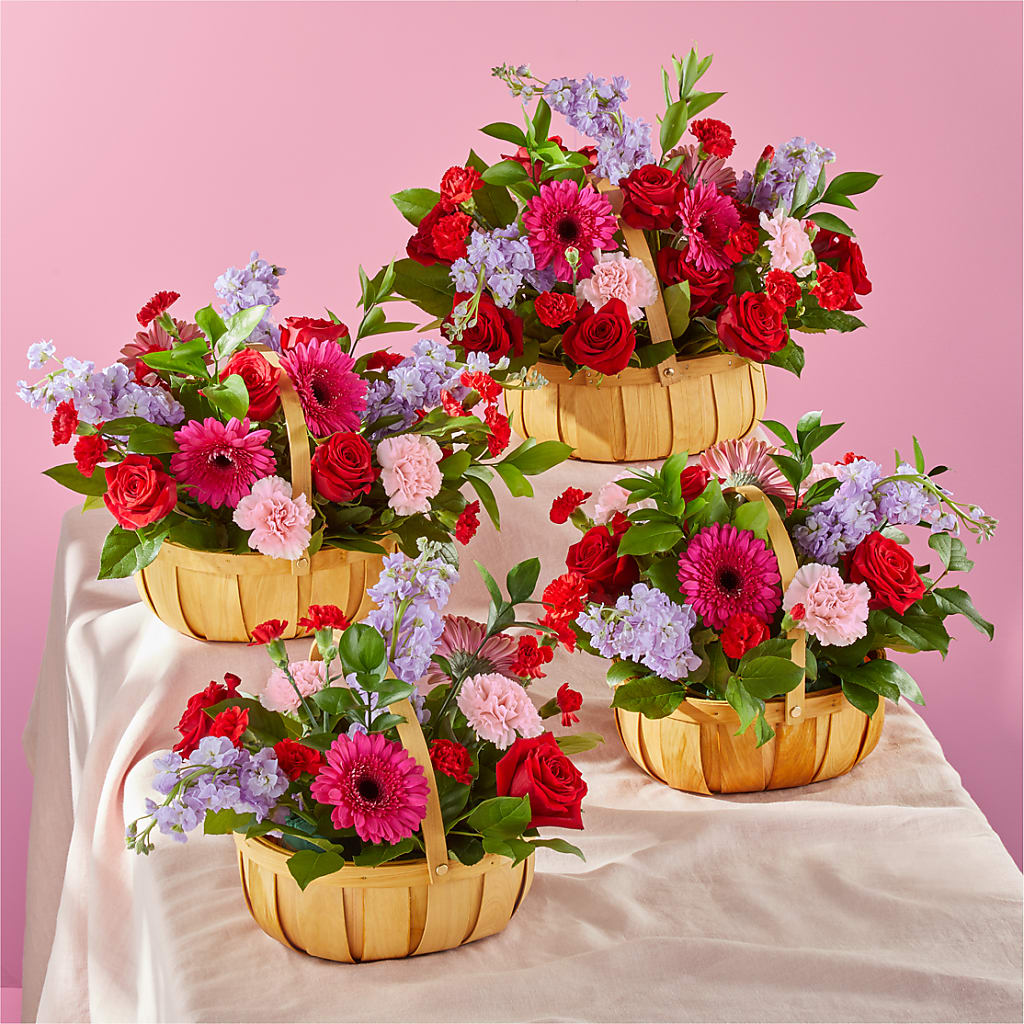 Pink Picnic Basket – WENDT'S FLORIST & GIFTS, Duncansville PA