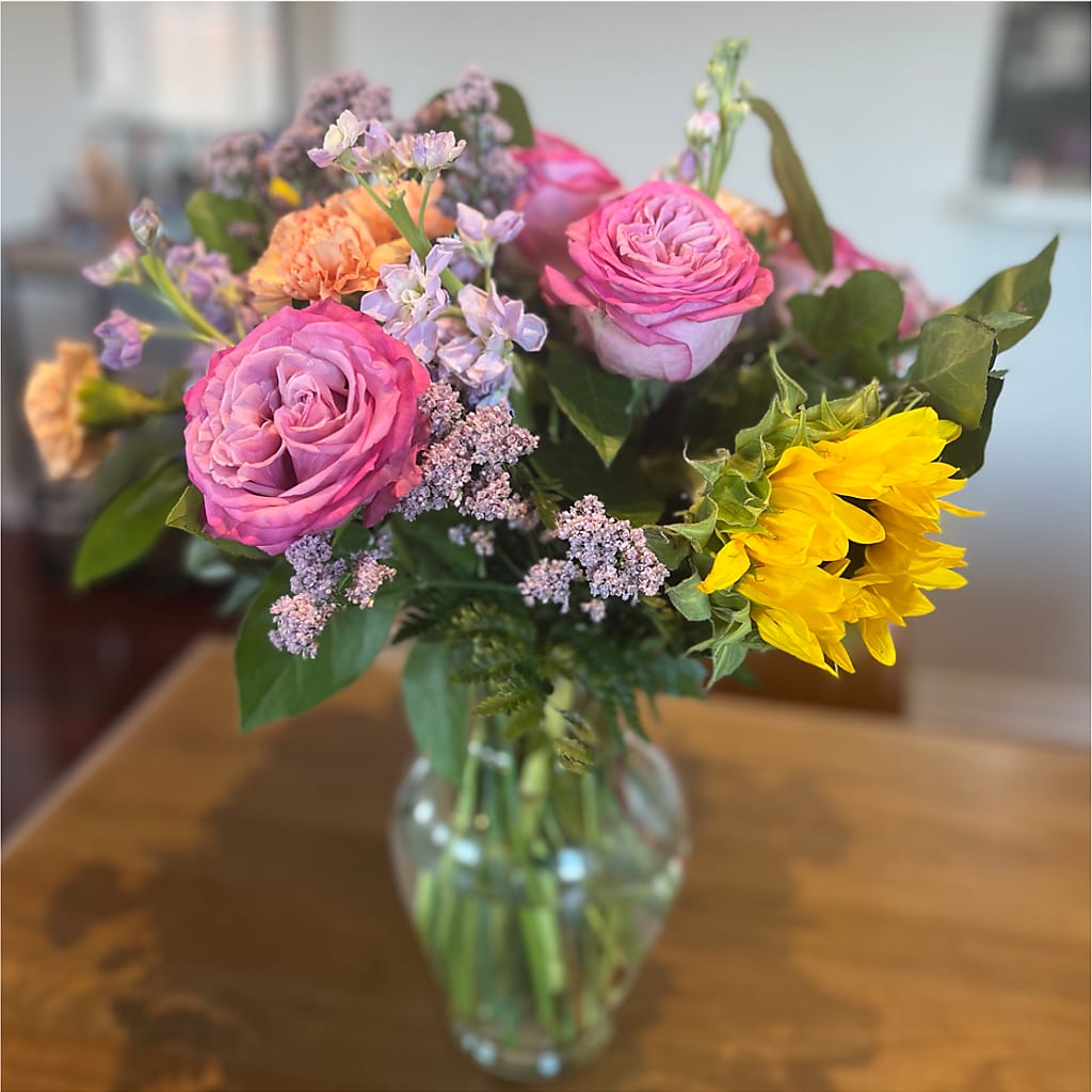 Yellow Brick Road Bouquet – WENDT'S FLORIST & GIFTS, Duncansville PA