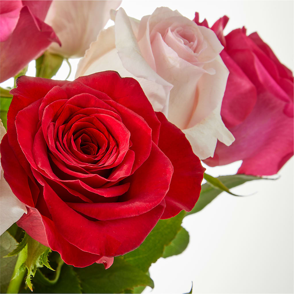 Charming Rose Bouquet – WENDT'S FLORIST & GIFTS, Duncansville PA