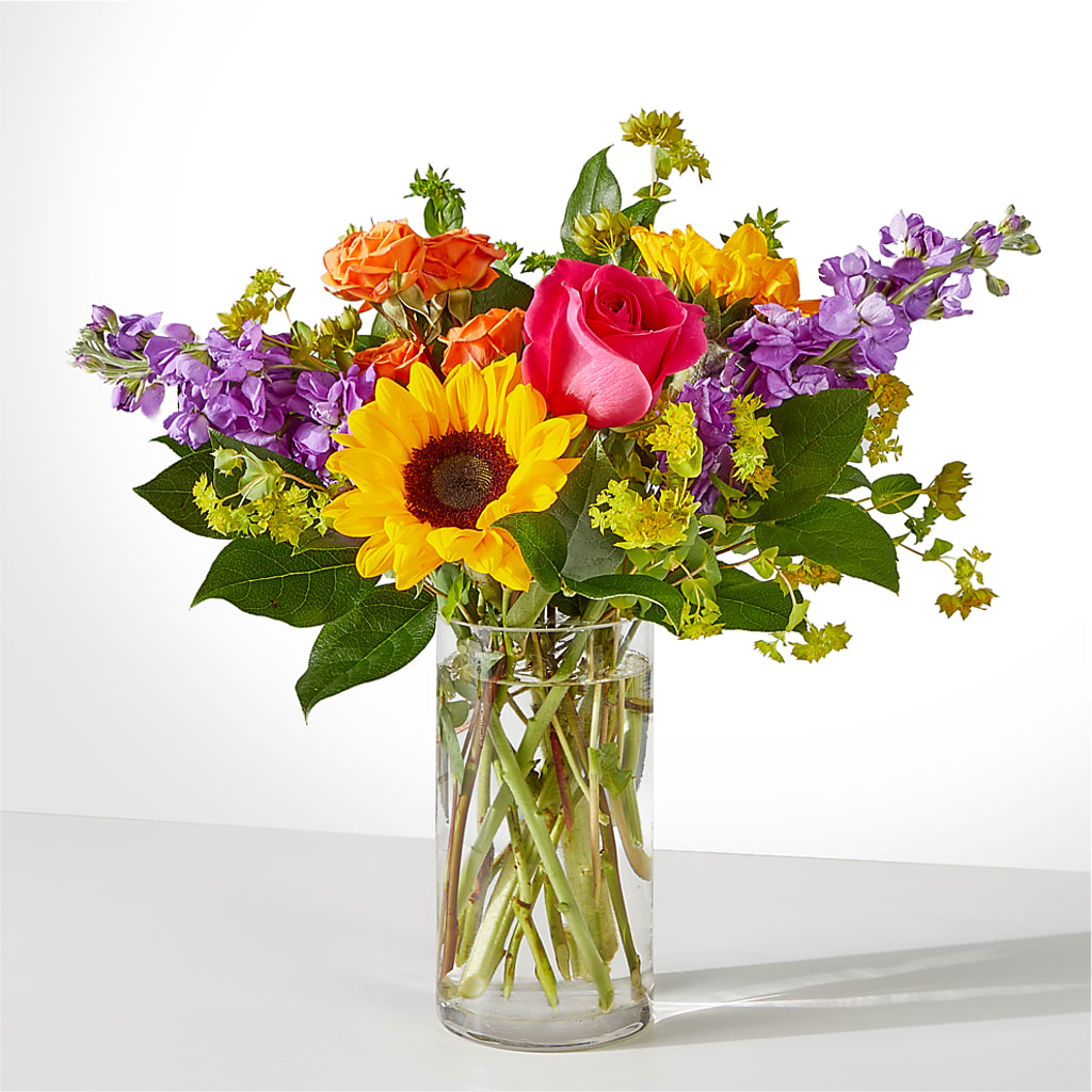Vibrant Greetings Bouquet – WENDT'S FLORIST & GIFTS, Duncansville PA