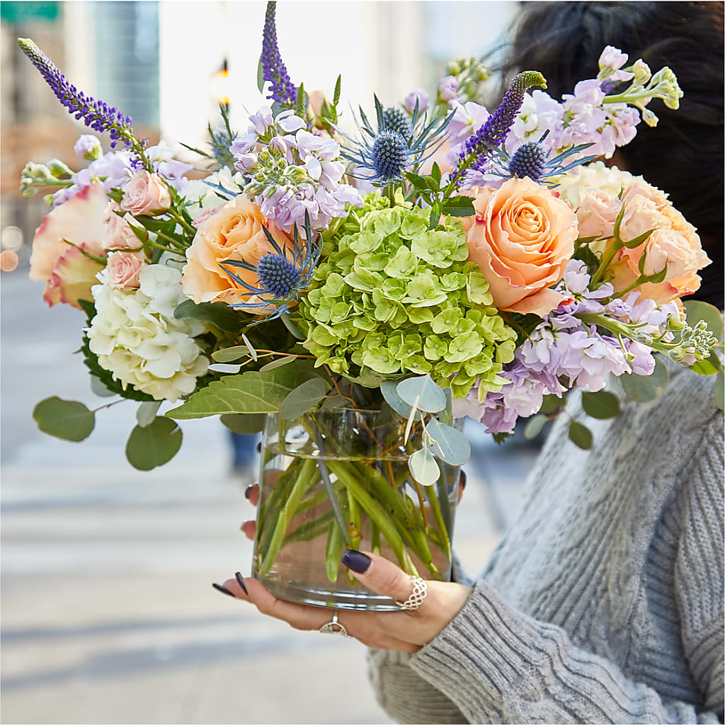 Porch Swing Bouquet – WENDT'S FLORIST & GIFTS, Duncansville PA