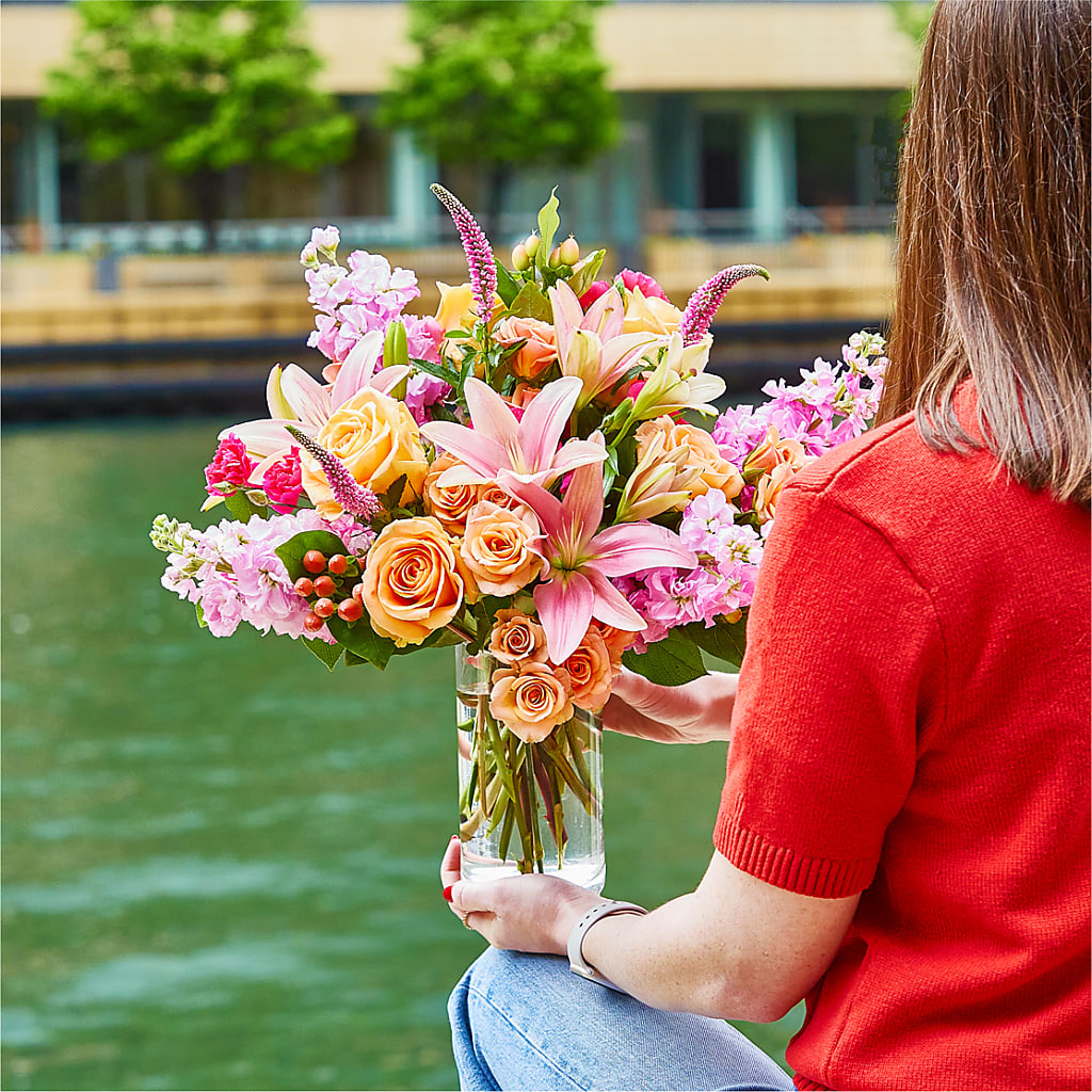 Bisous Bouquet – WENDT'S FLORIST & GIFTS, Duncansville PA
